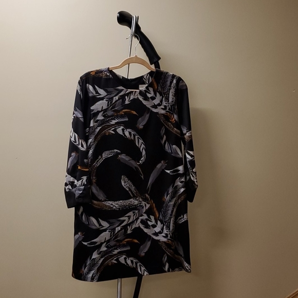 Canadian made Tunic - Picture 1 of 4